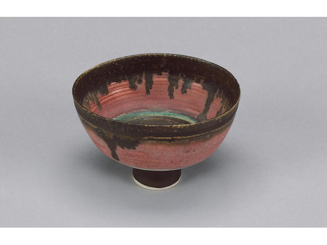 Dame Lucie Rie a small Bowl with pink inlay, circa 1980 Diameter 5 in. (12.6cm)