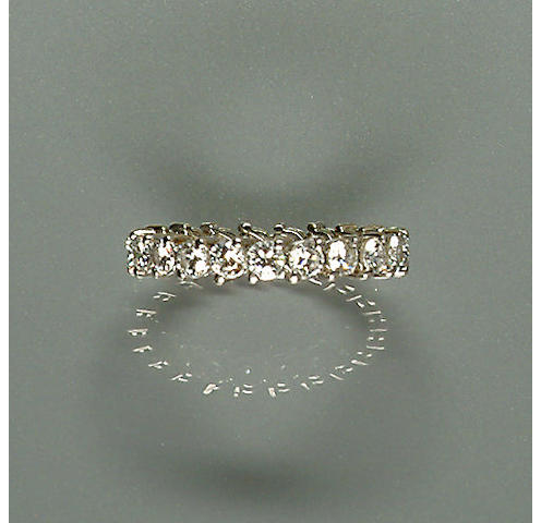 50109290077 A diamond eternity ring, diamonds approx. 1.60ct. total