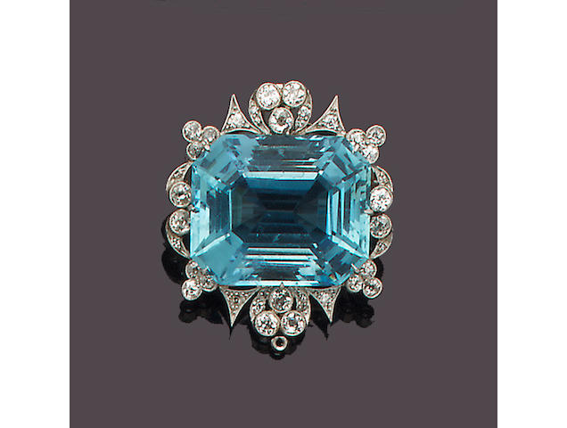 An early 20th century aquamarine and diamond brooch/pendant,