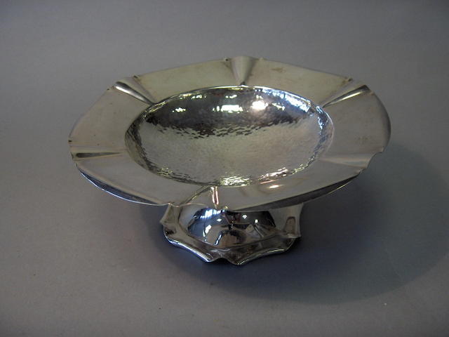 A Victorian hexagonal tazza, by Hewkins & Heath, Birmingham 1899,
