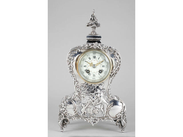 An Edwardian mantel clock By William Comyns, 1902,