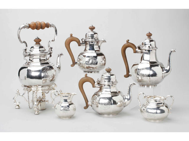 A Britannia Standard six piece tea and coffee service in the George I style By Robert Frederick Fox, 1914,  (7)
