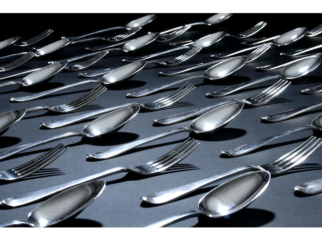 A canteen of Georgian pattern cutlery for twenty-four settings by Goldsmiths & Silversmiths Co. Ltd, 1940