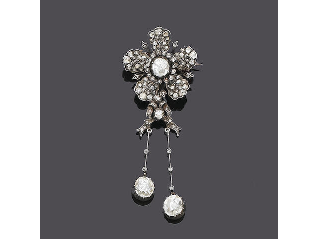 A late 19th century diamond flower brooch/pendant,