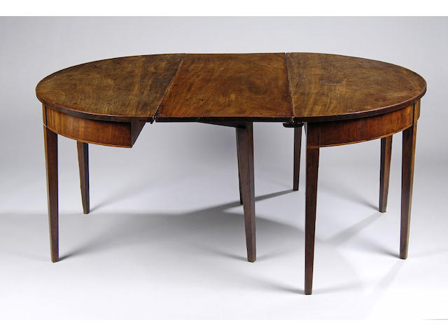 An early 19th Century D-end dining table