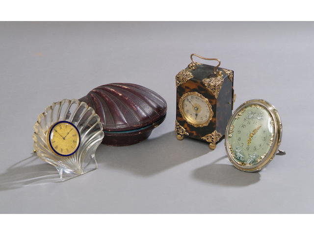 An Edwardian silver oval timepiece
