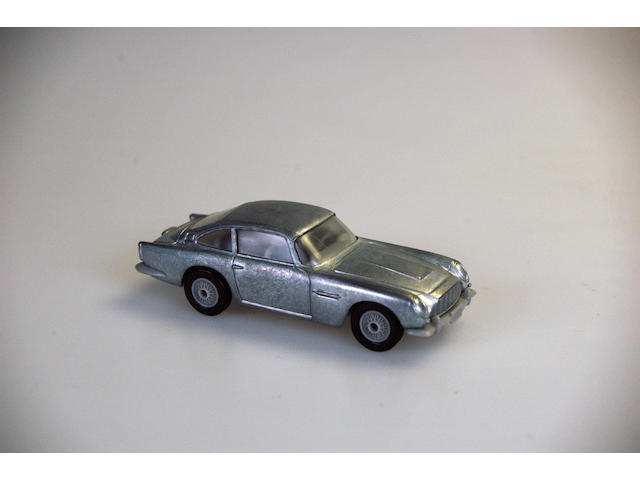 Prototype James Bond Aston Martin DB5 1st Shots