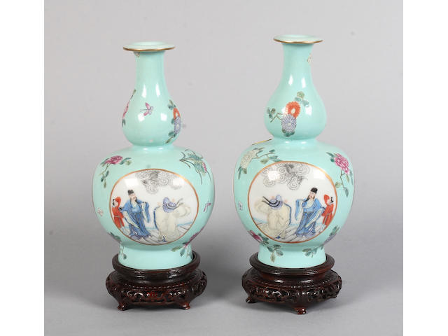 A pair of early 20th century Chinese double gourd vases