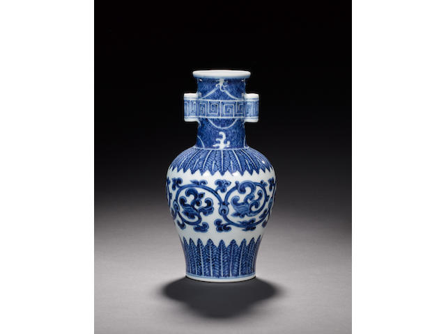 A Blue and White vase Six-character Nien-hao of The Qianlong Emperor