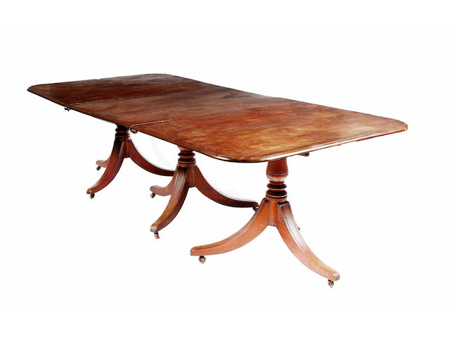 A Regency mahogany dining table,