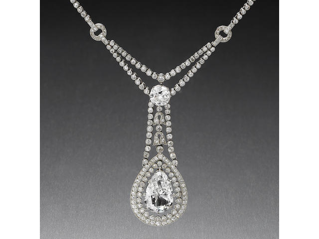 A belle &#233;poque diamond pendant/necklace,