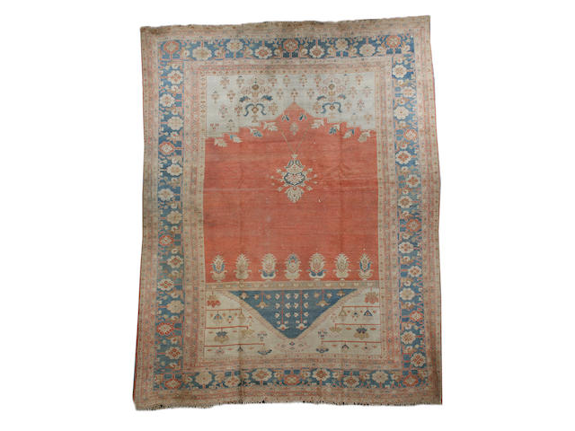 A Ziegler Mahal carpet West Persia, 406cm x 335cm