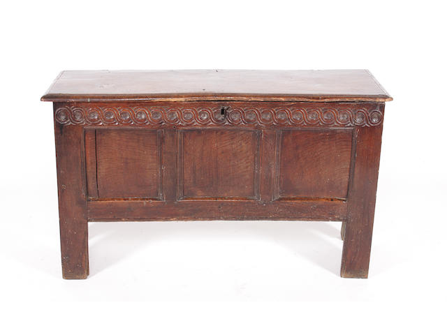 A transitional late 17th century oak coffer