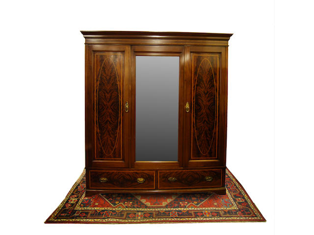 An Edwardian mahogany and satinwood-crossbanded bedroom suite