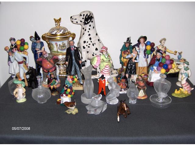 A collection of modern Royal Doulton and other Ltd Edition figures,