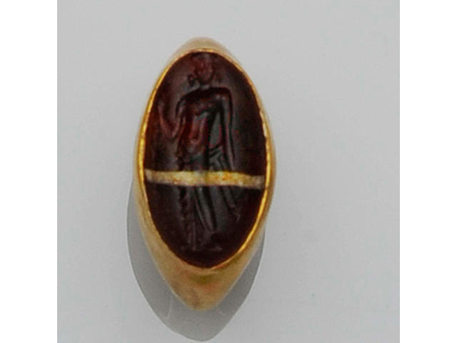 Four various intaglio rings 4