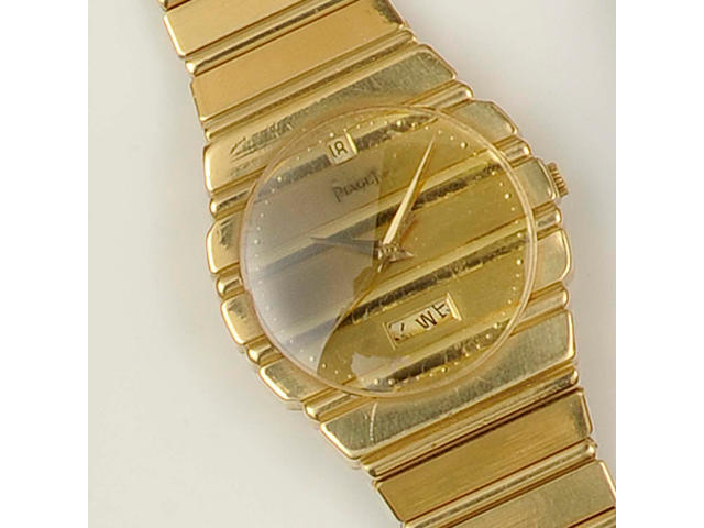 Piaget: An 18ct gold gentleman's wristwatch