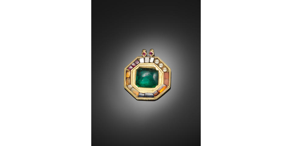An important gem-set gold Navratna Pendant from the Treasury of Tipu Sultan, The Tiger of Mysore (1750-99), Mysore (Seringapatam), late 18th Century