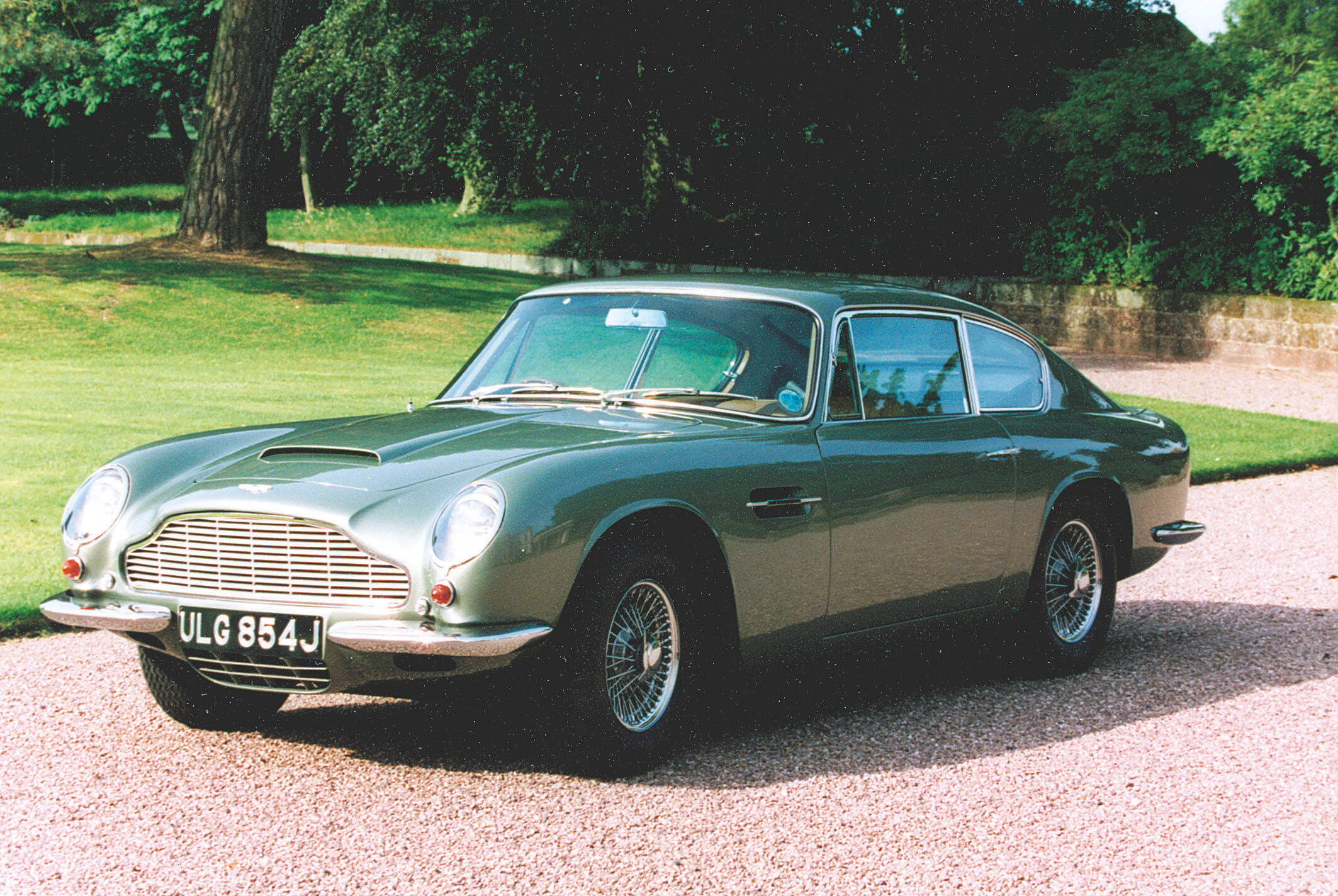 Астон Мартин db5 Vantage 1970