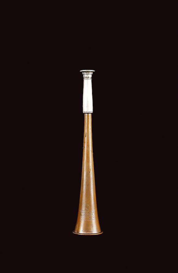 Bonhams A FINE SILVER AND COPPER HUNTING HORN BY SWAINE ADENEY Bonhams A FINE SILVER AND COPPER HUNTING HORN BY SWAINE ADENEY