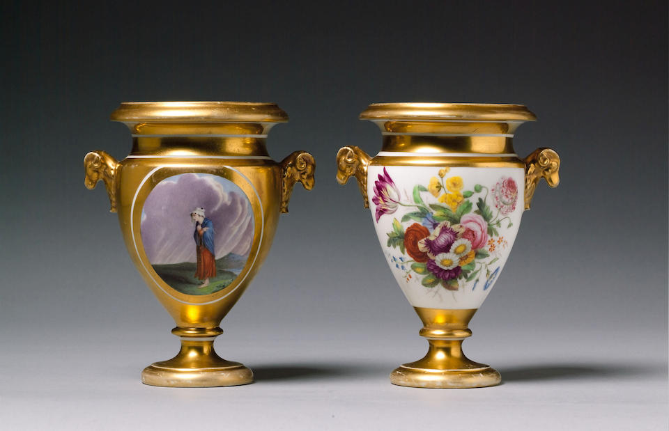 Bonhams : An important pair of documentary Swansea vases circa 1815-17