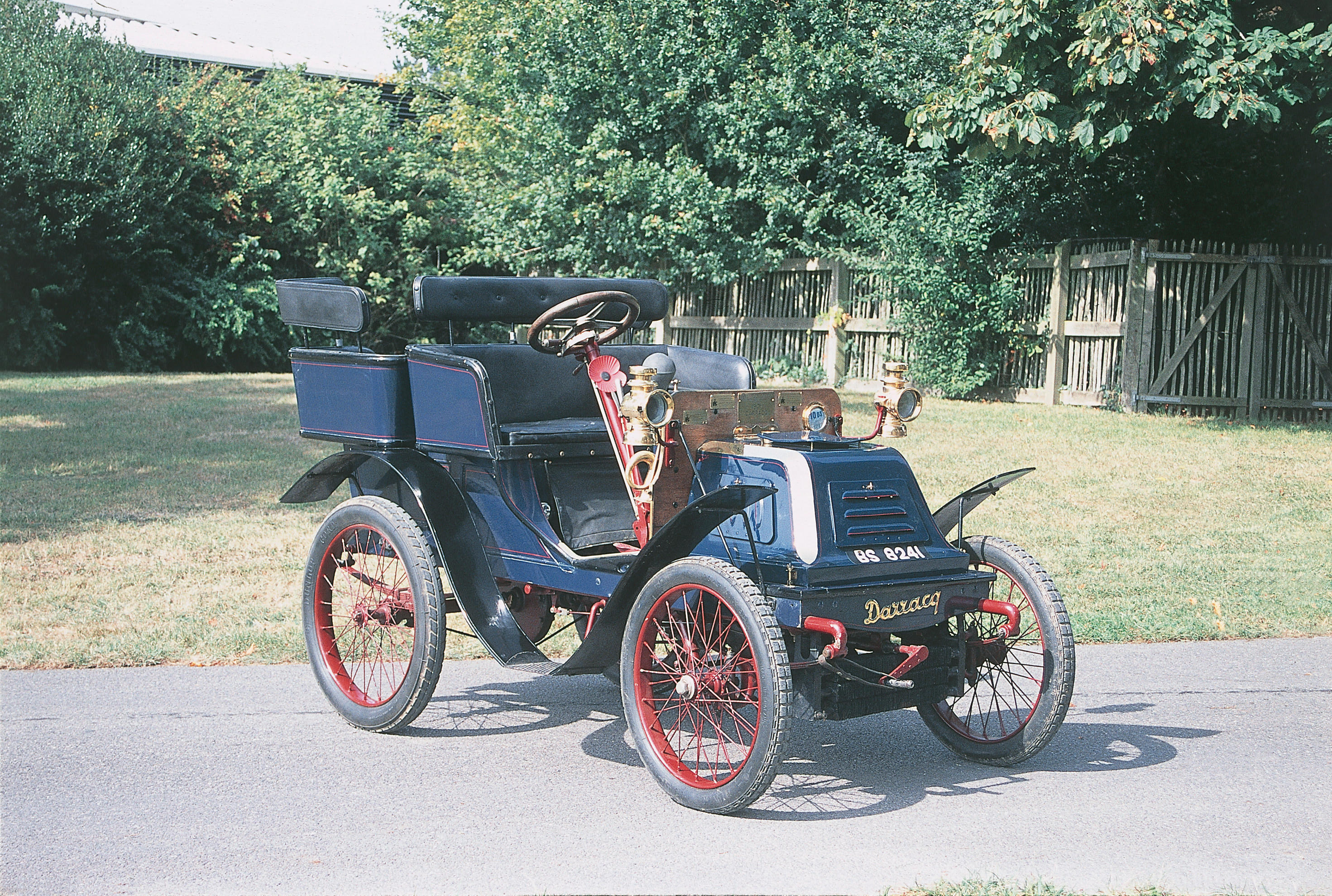 Bonhams Cars : 1901 Darracq 6 1/2hp Rear Entrance Tonneau Chassis no ...