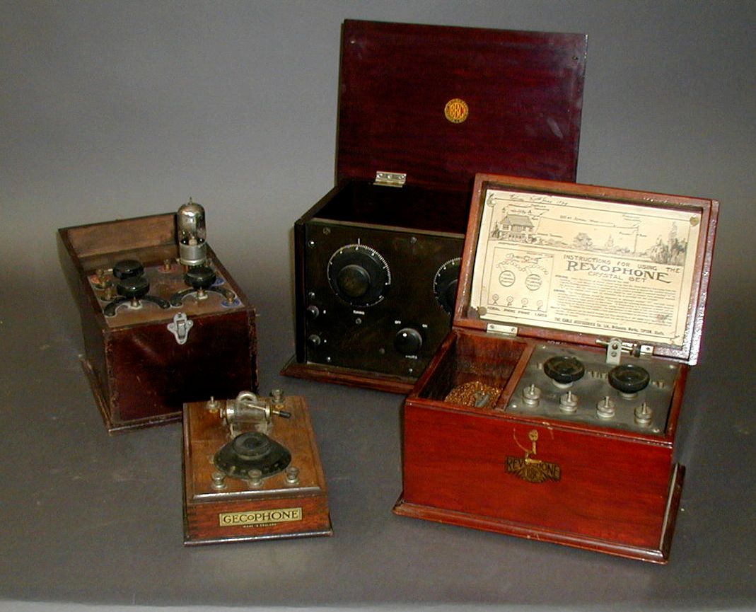 A Marconiphone type 21 receiver,