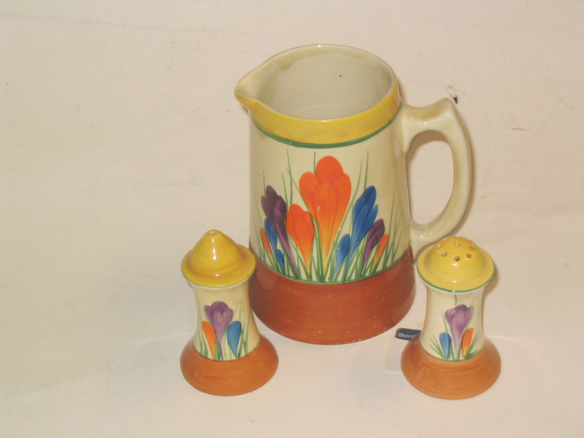 'Crocus' A Salt & Pepper