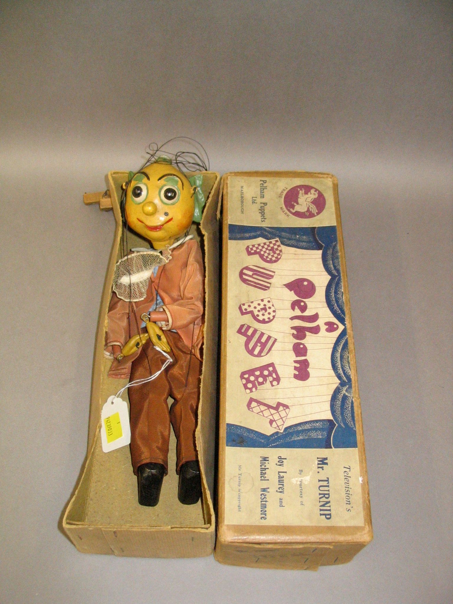 Pelham Puppet SL type Mr Turnip