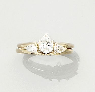 Two diamond-set rings (2)