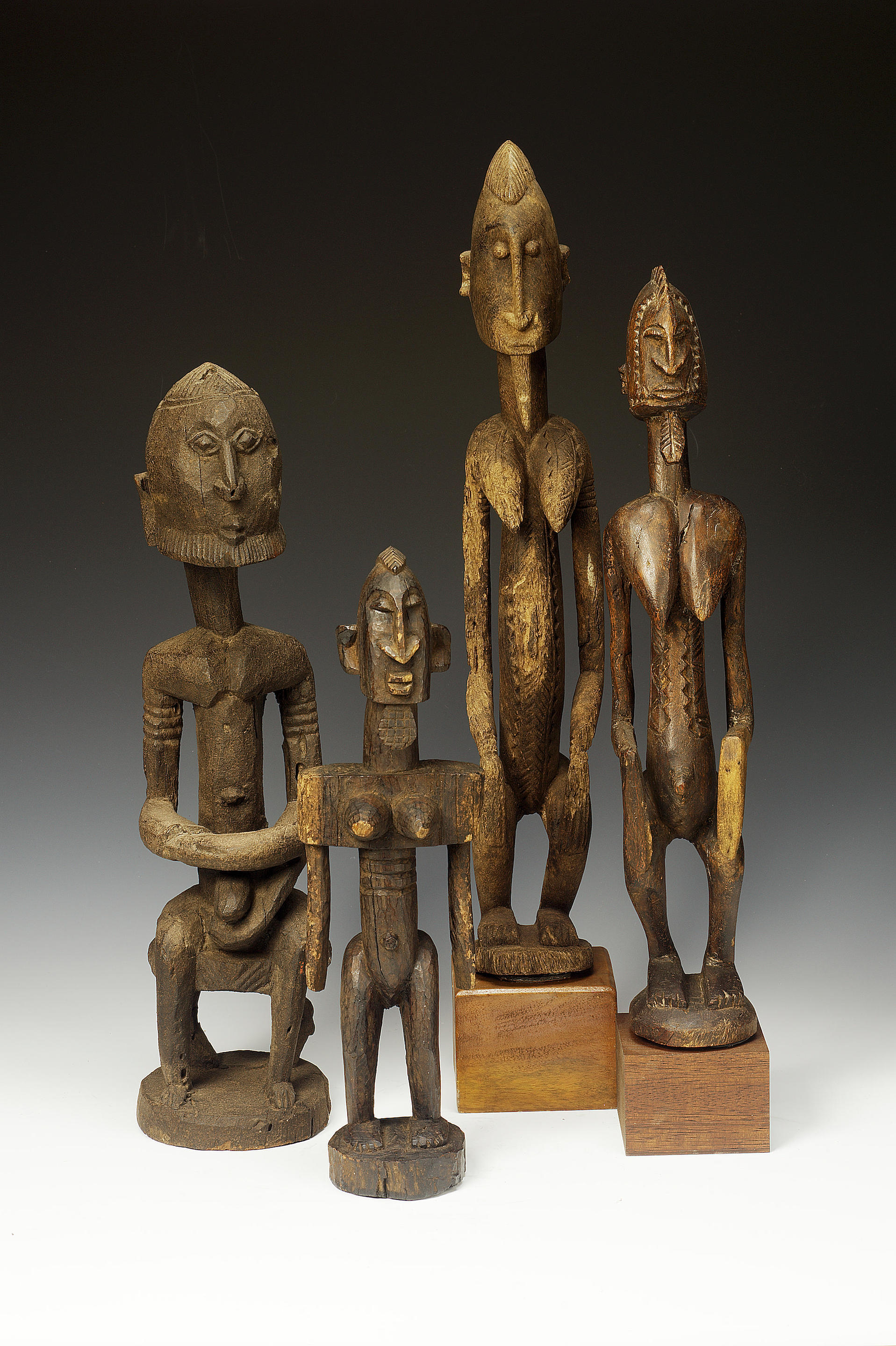 Four smaller Dogon figures