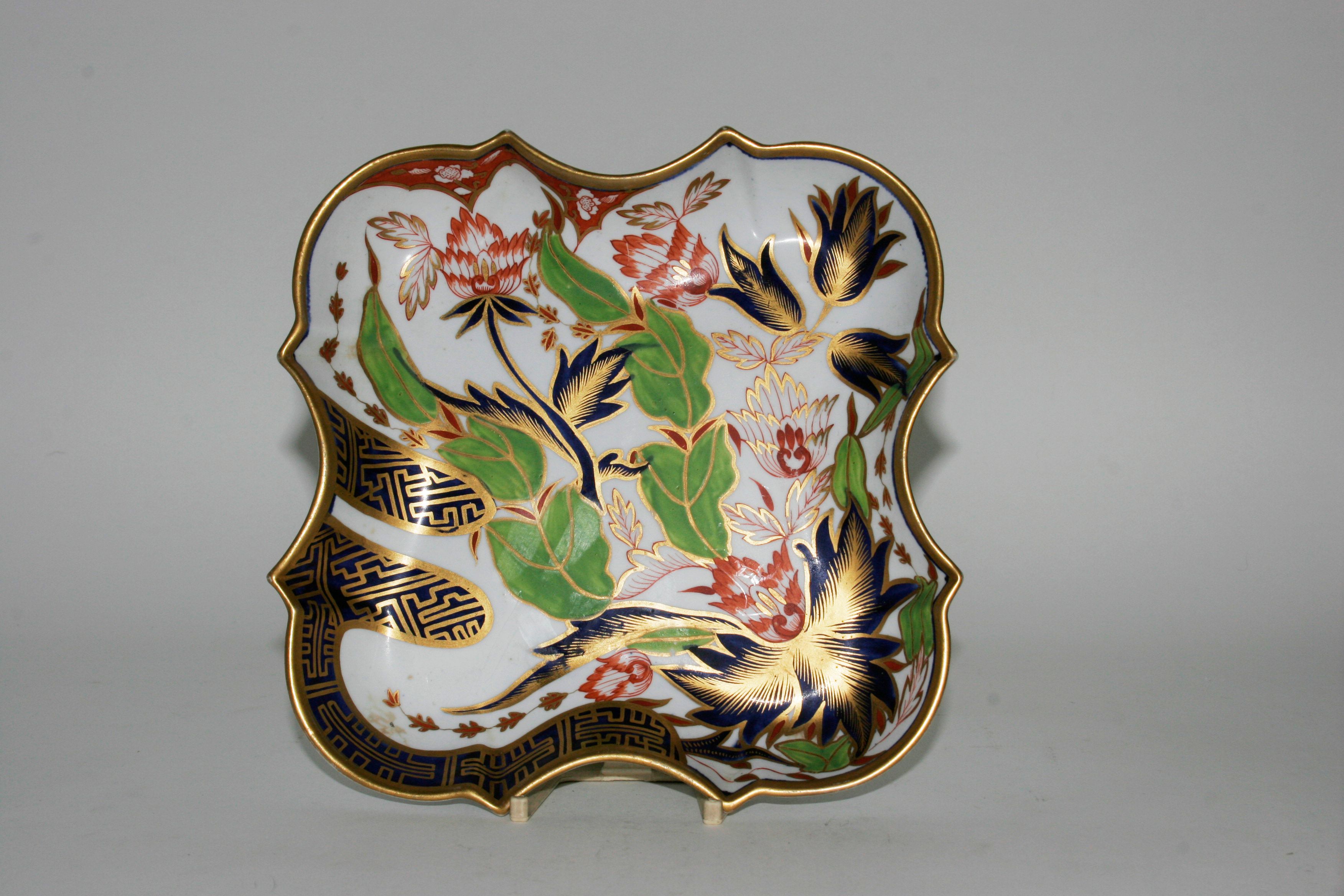 A Spode dessert dish
