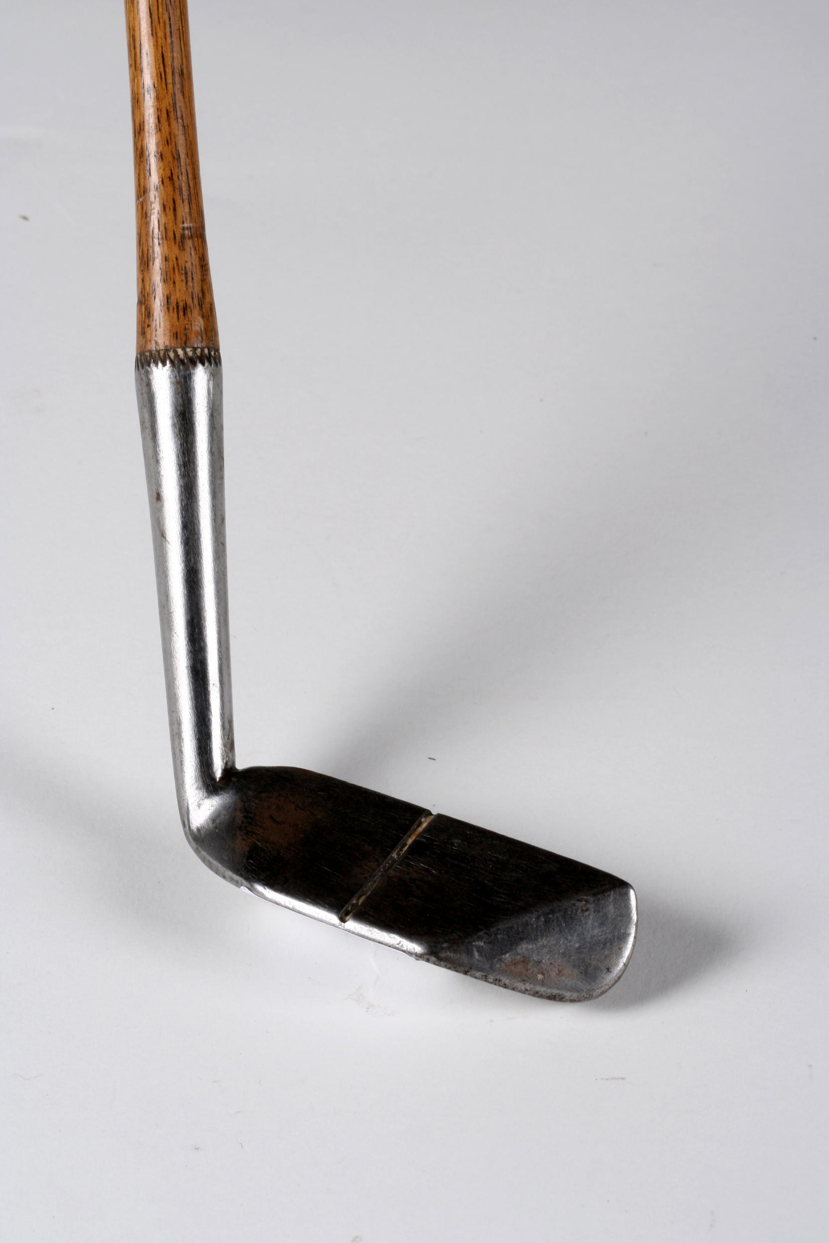 A Tom Auchterlonie patent prism shaped 'Holing Out' putter circa 1924 ...