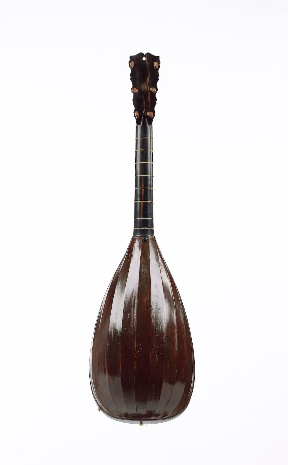 Bonhams A French lute shaped guitar for 6 strings circa 1780
