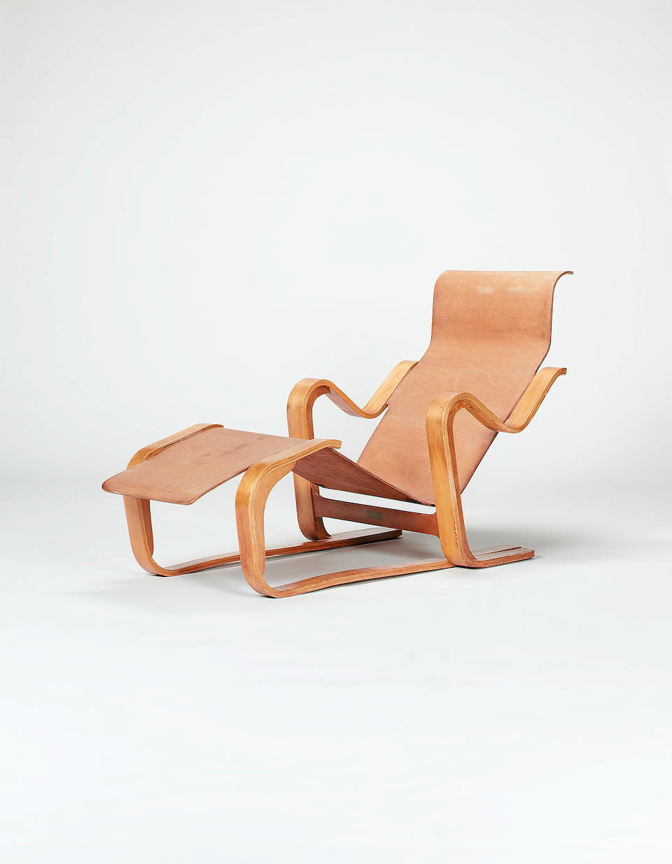Marcel Breuer's Short Chair 