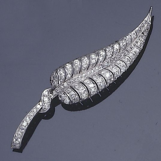 A diamond leaf brooch