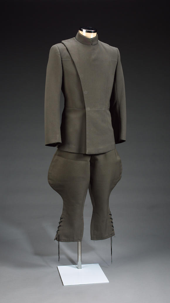 www.bonhams.com