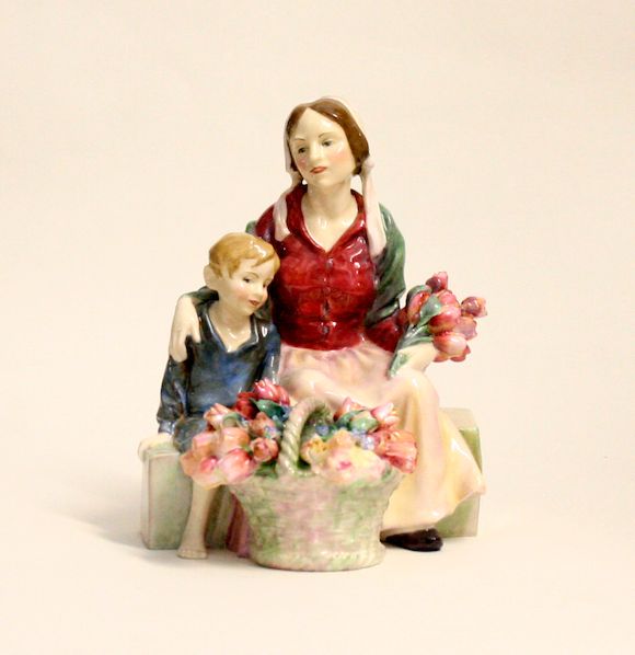 Figurine Royal Doulton 'Togetherness' Mother's Figure Of The Year 2013, HN5589