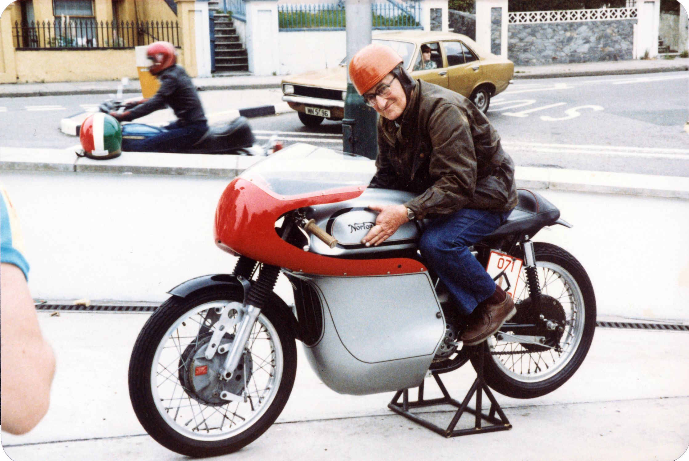 1960 Norton 500cc Manx Racing Motorcycle Frame no. R10M/86415 Engine no