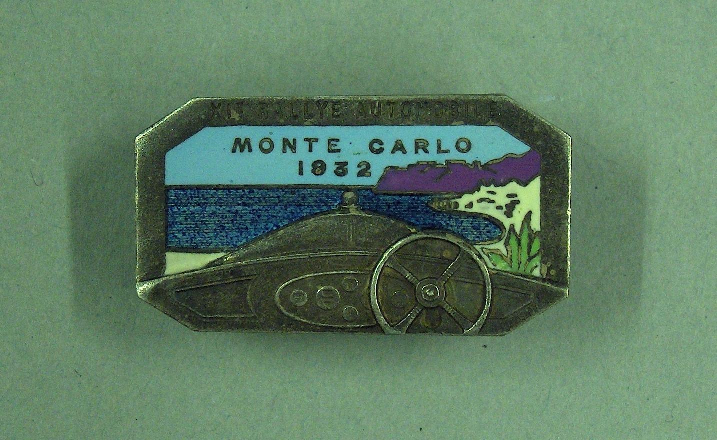 Bonhams Cars : A 1932 XI Monte-Carlo Rallye enamel lapel badge,