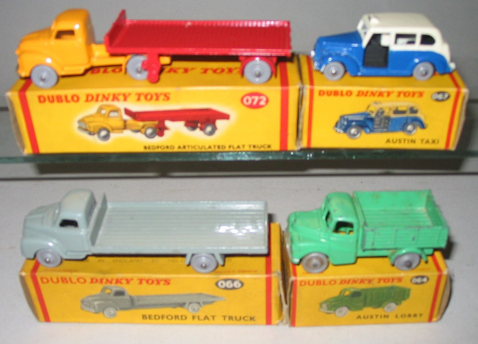 Dinky Dublo 4
