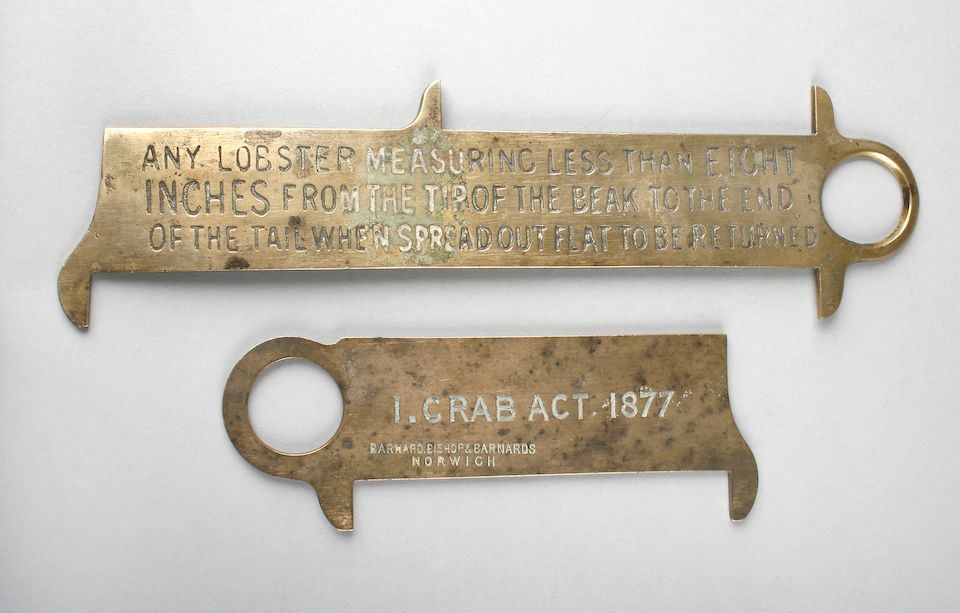 Bonhams A brass combined lobster and crab gauge and a further brass