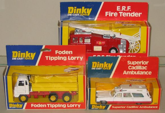 Bonhams : Dinky window box models 3