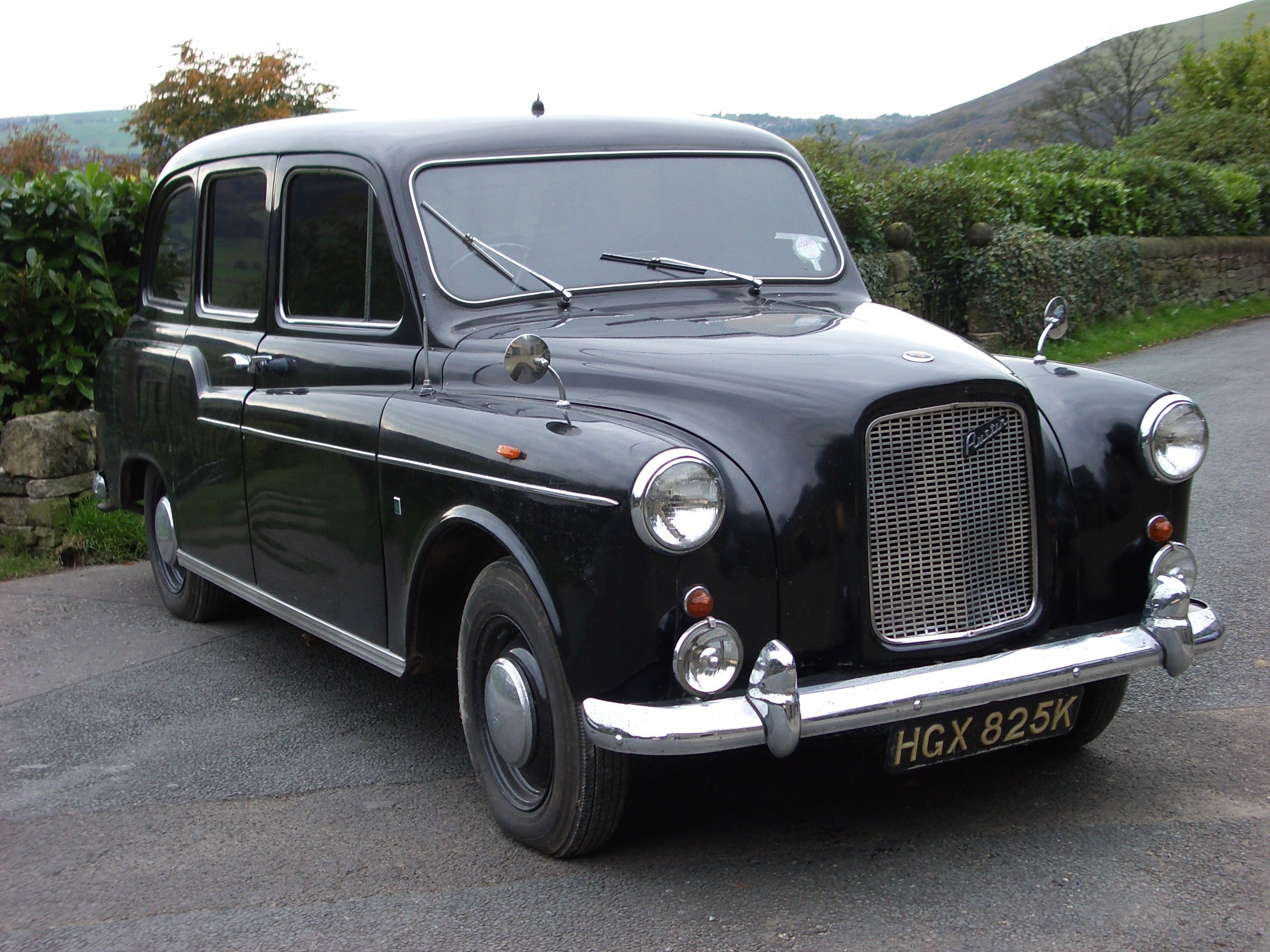 Bonhams Cars Formerly the property of Lord Palumbo,1972 Austin FL2