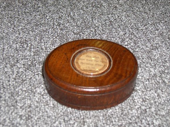 Bonhams : An Victorian oak oval snuff box