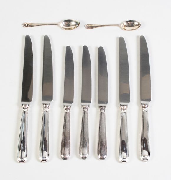 Bonhams : A set of six silver handled Old English thread pattern table ...