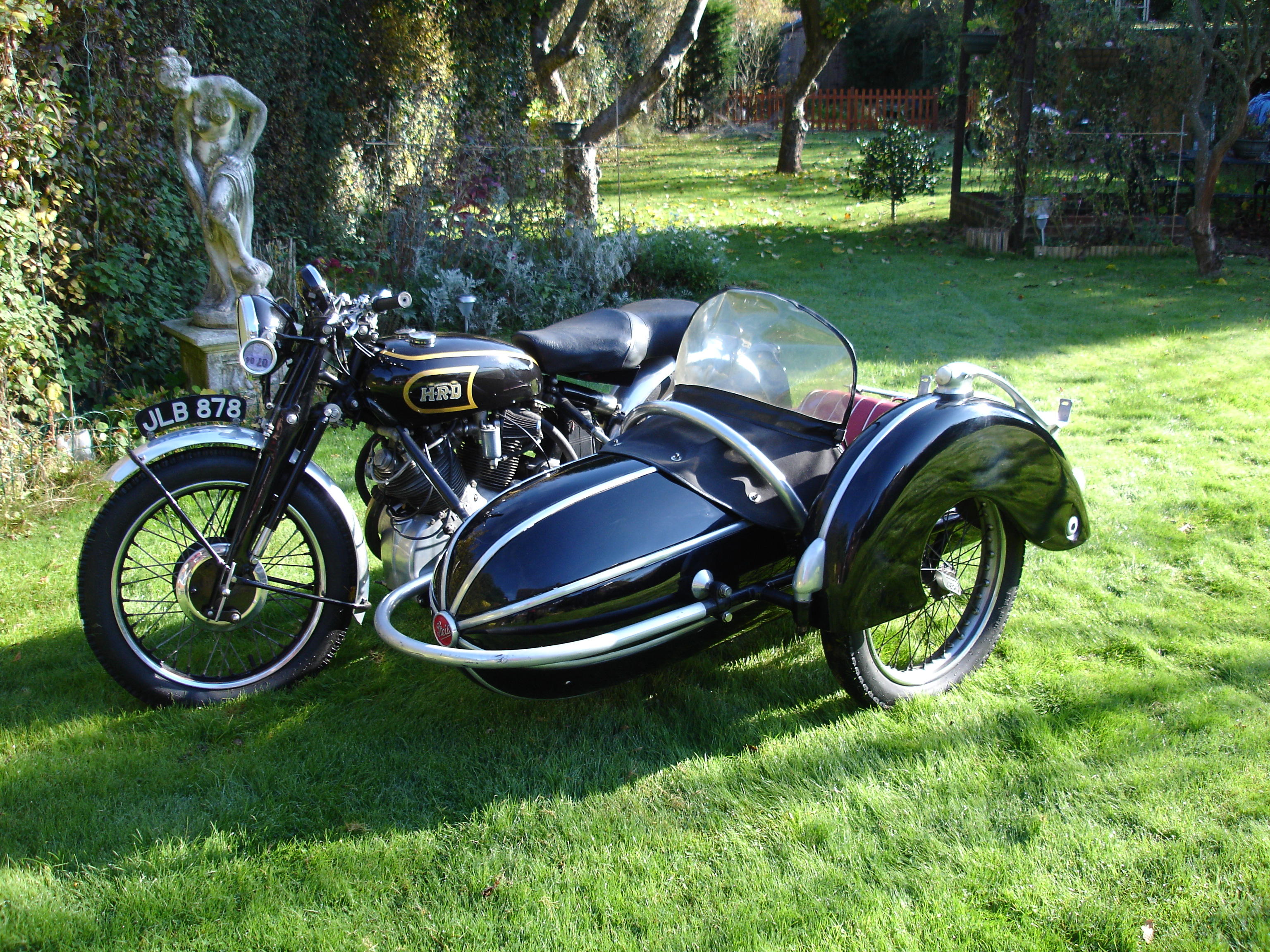 1948 Vincent 998cc Rapide Frame no. R2887 Engine no. F10AB/1/2170 ...