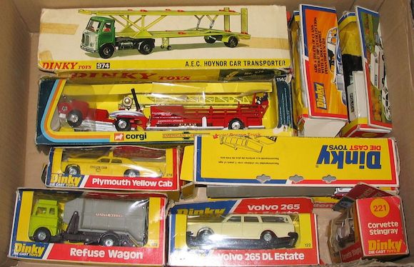 Bonhams : Dinky window box models 9