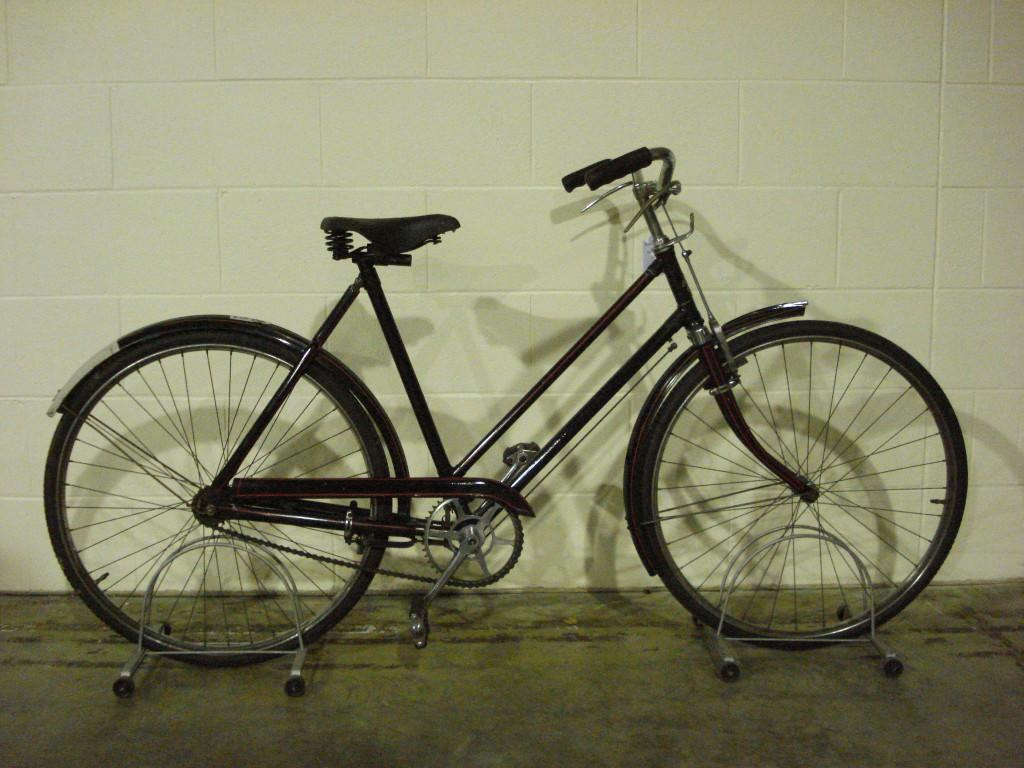 Bonhams Cars : A Halfords ladies bicycle