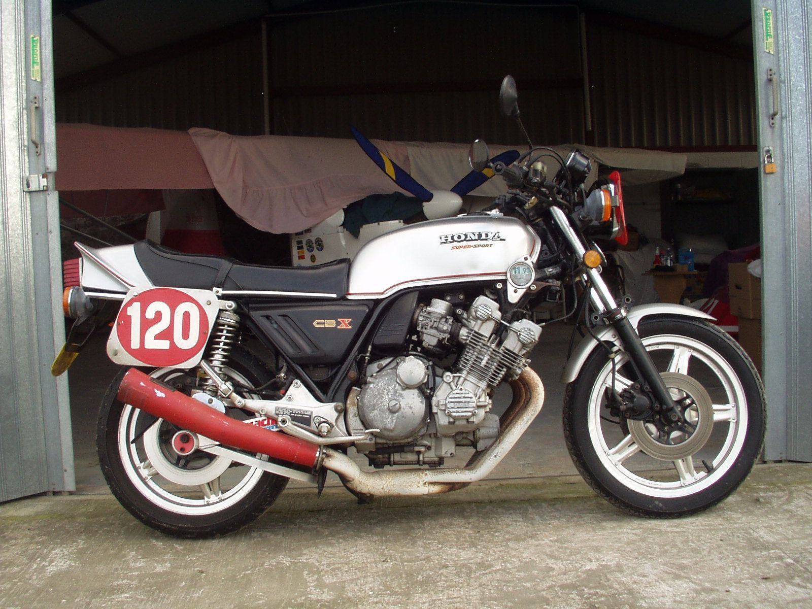 Bonhams Cars : 1979 Honda 1,047cc CBX1000-Z Frame no. CB12003661